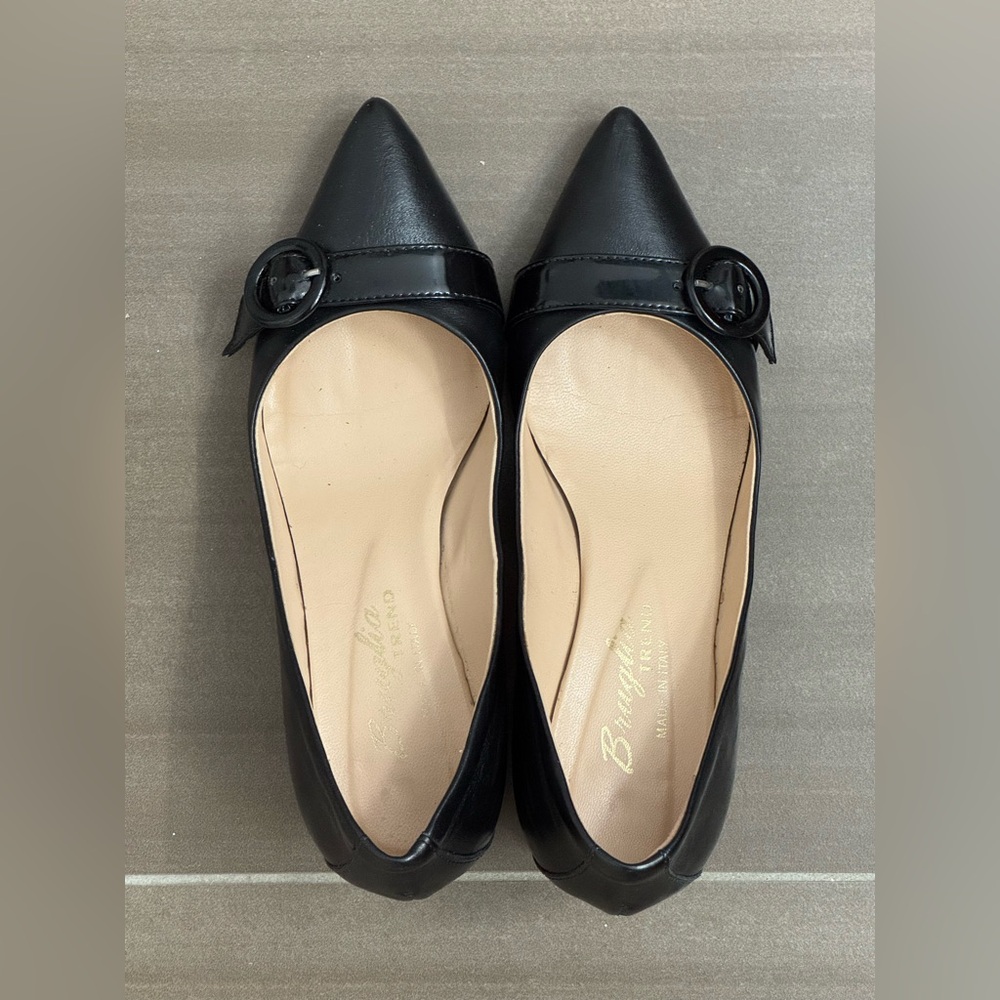 Black Leather Pointed Toe Pumps